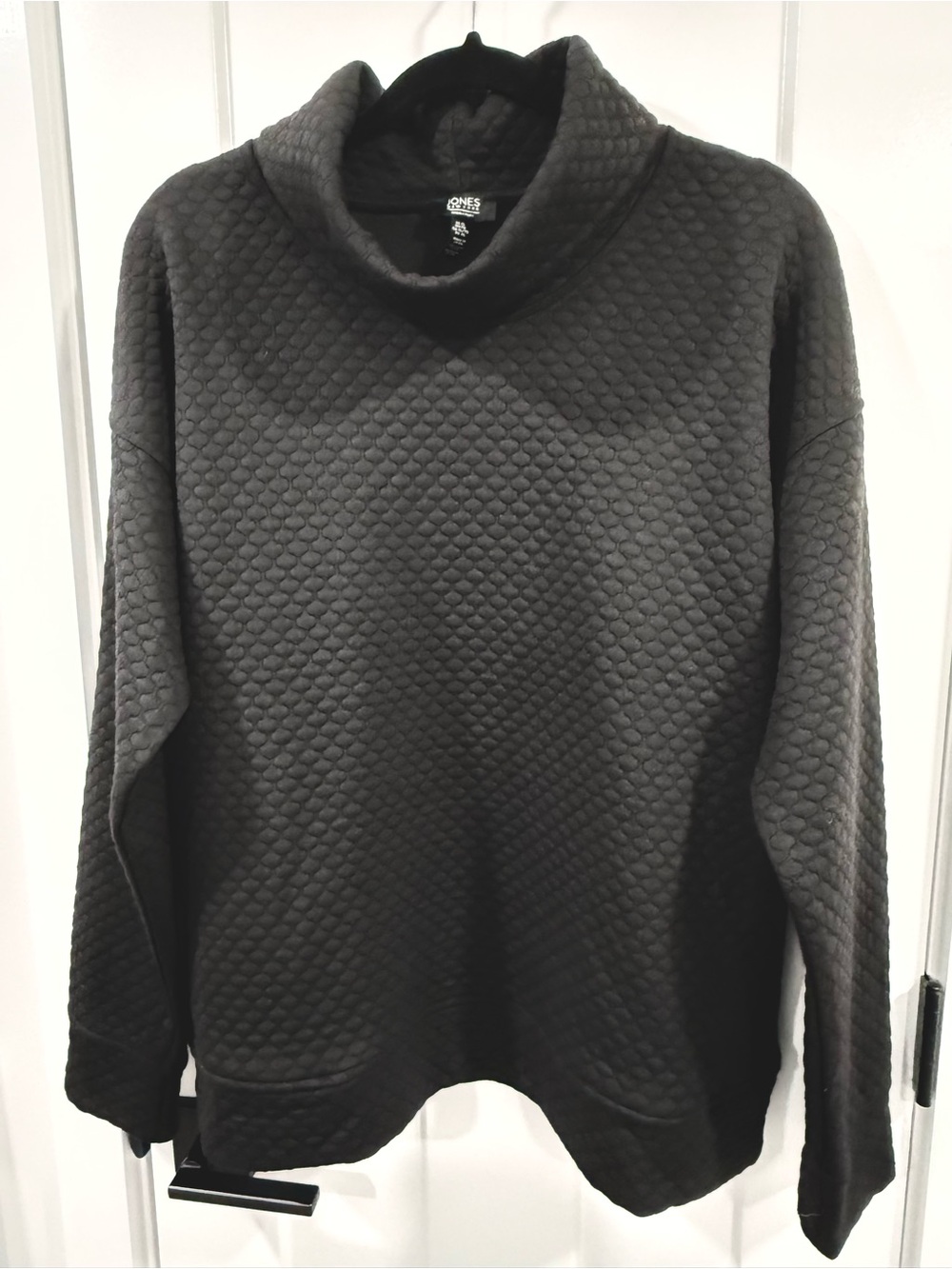 Jones New York Black Quilted Pullover NWOT